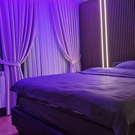 Romantic & Jacuzzi Apartmán